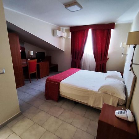 Pisani Hotel San Nicola La Strada Eksteriør billede