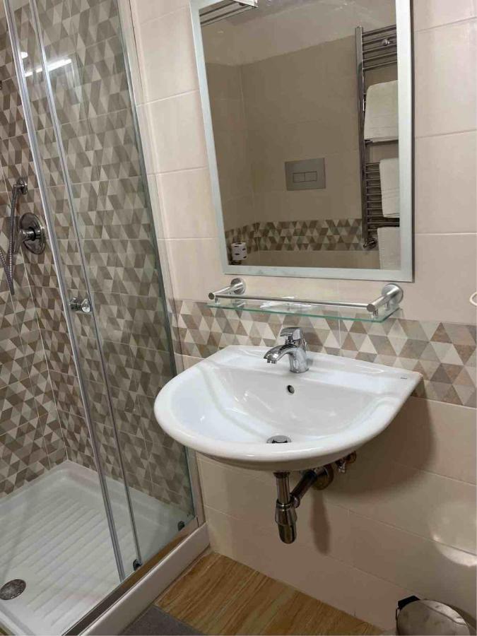 Pisani Hotel San Nicola La Strada Eksteriør billede
