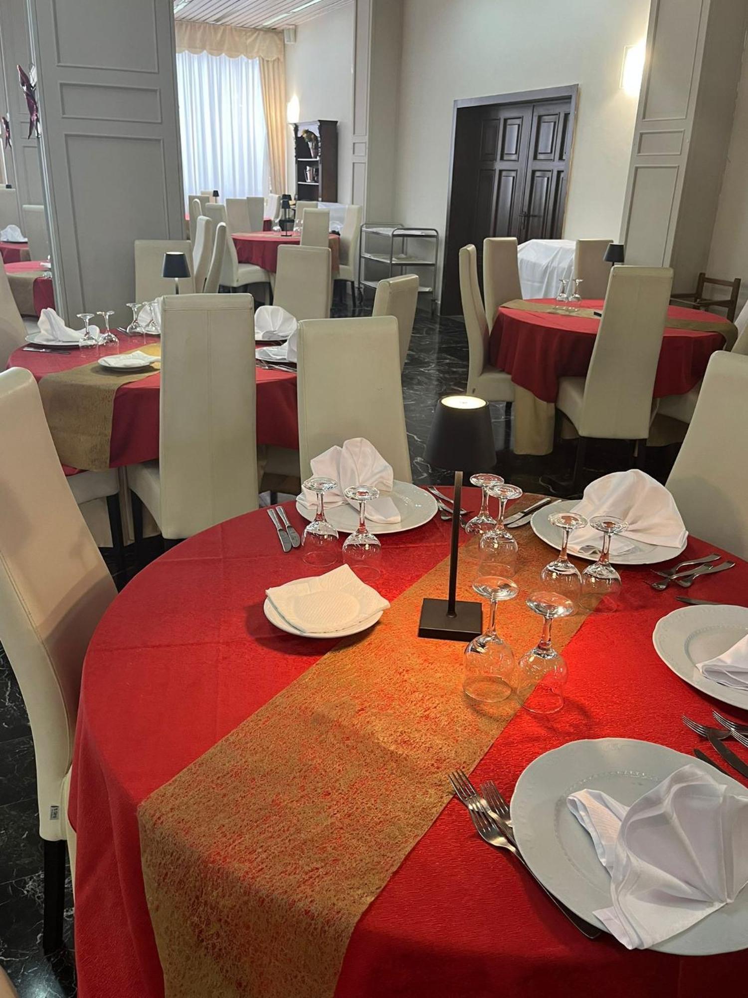 Pisani Hotel San Nicola La Strada Eksteriør billede