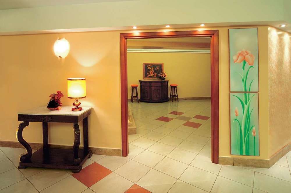 Pisani Hotel San Nicola La Strada Eksteriør billede